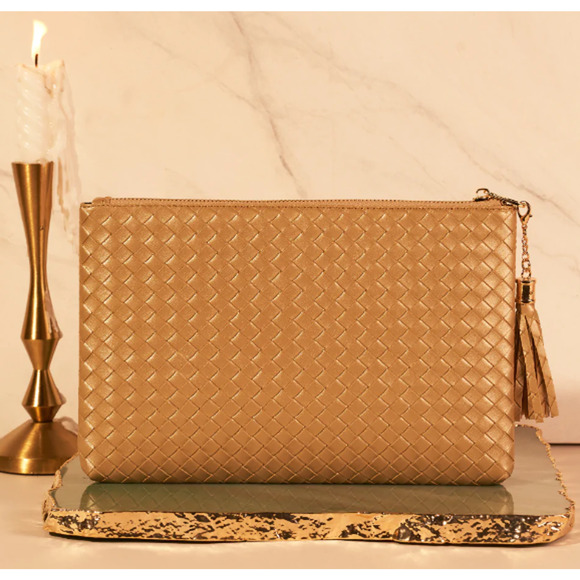 VIRGINIA WOLF Mimi Woven Pouch Metallic Gold Vegan Leather Curateur Rachel Zoe - Picture 3 of 8